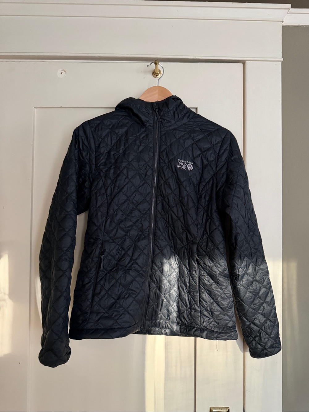Mountain Hardware Thin Black Quilted Hooded Jacket